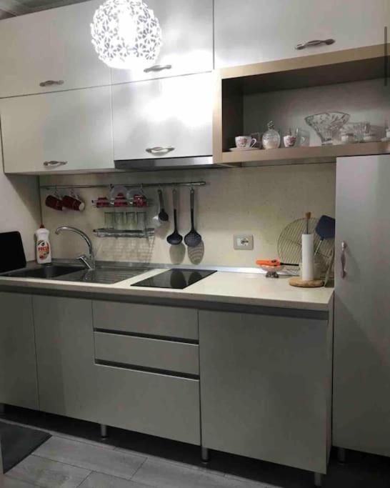 Warm Apartment In The Center Of Tirana City Eksteriør bilde